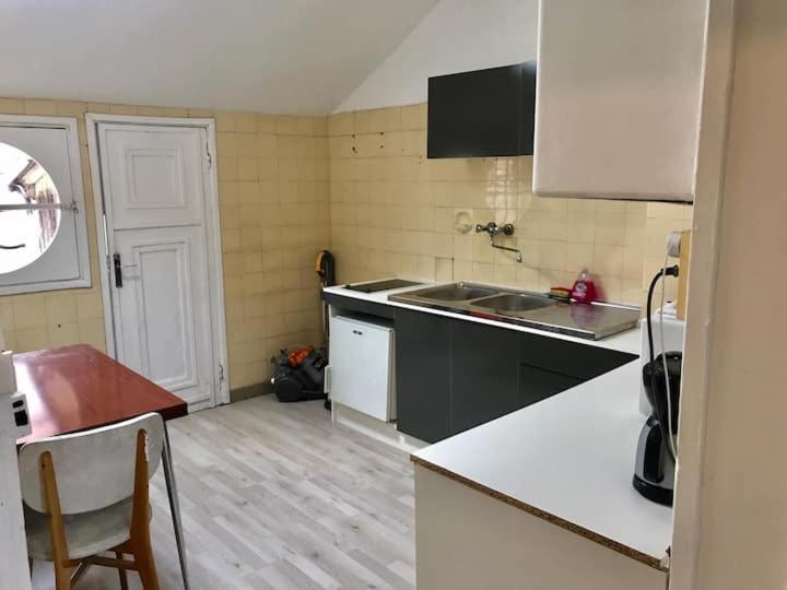 Appartement Simple Sur Argenteuil, Proche Paris Zewnętrze zdjęcie